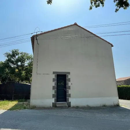 Farmhouse Lägenhet