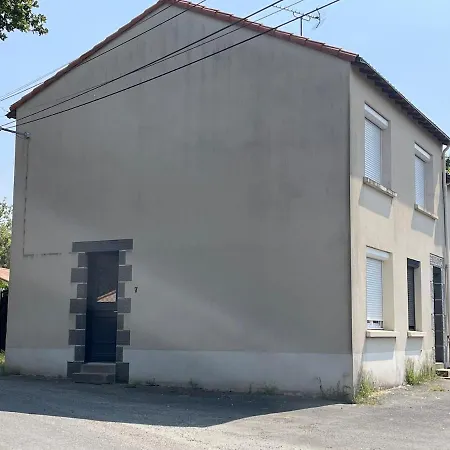 Farmhouse Lägenhet *